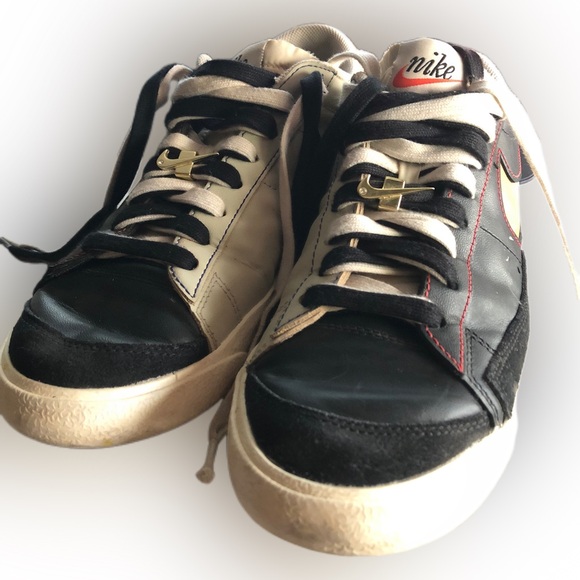 Nike Blazers Men's Nike Blazer Low '77 PREMIUM Size 8.5 - Picture 5 of 8